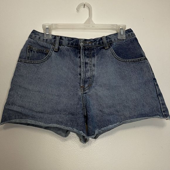 American Eagle Outfitters Pants - Dungarees Women's American Eagle Cut off Jean Shorts Y2k Lt Blue Size‎ 6